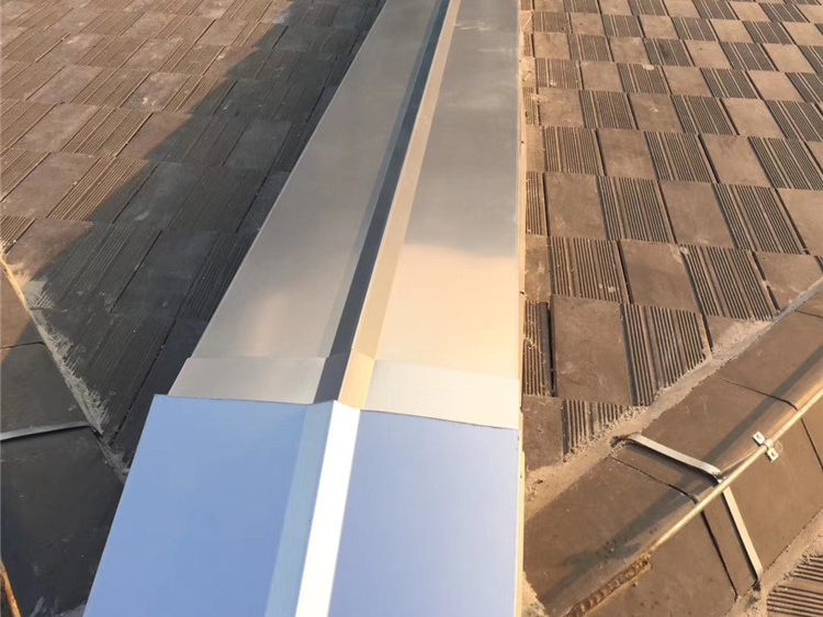 案例众多 真实可靠案例展示屋面变形缝屋面盖板rm屋面女儿墙变形缝